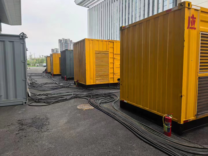 道滘镇不同季节柴油发电机组保养有哪些注意事项？