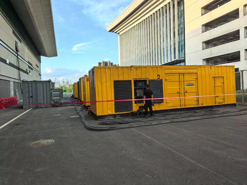 道滘镇柴油发电机冬季保养注意事项？